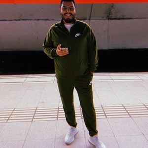 Meet your Posher, Alejandro